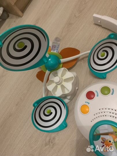 Мобиль на кроватку tiny love бумбокс