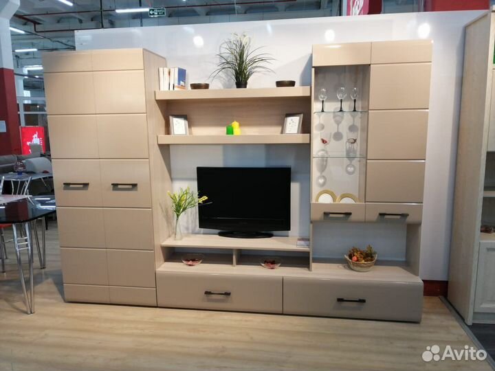 Гостиная Ненси