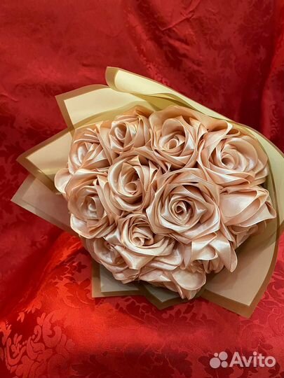 Букеты из атласных лент