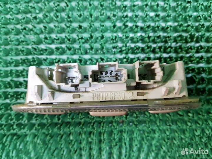 Светильник Peugeot 307 3A/C NFU 2000-2010