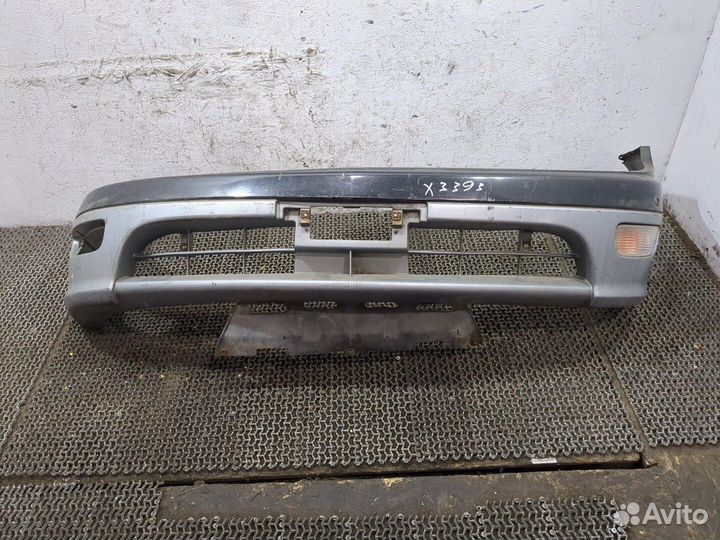 Поворот Toyota Previa (Estima), 1997