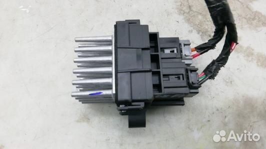 Сопротивление печки cadillac escalade 3 (68F01KL04