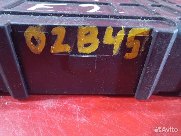 Блок управления двигателем для Mitsubishi Carisma