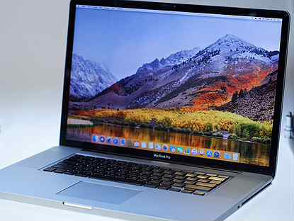 Apple MacBook Pro 17" 2010 года