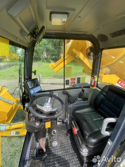 Автобетоносмеситель Bizon BS40, 2023