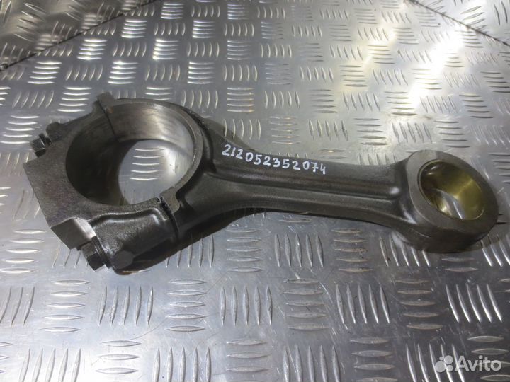 Шатун Mercedes-Benz A4570300120