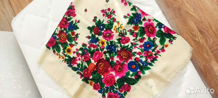 Платок шаль шерсть