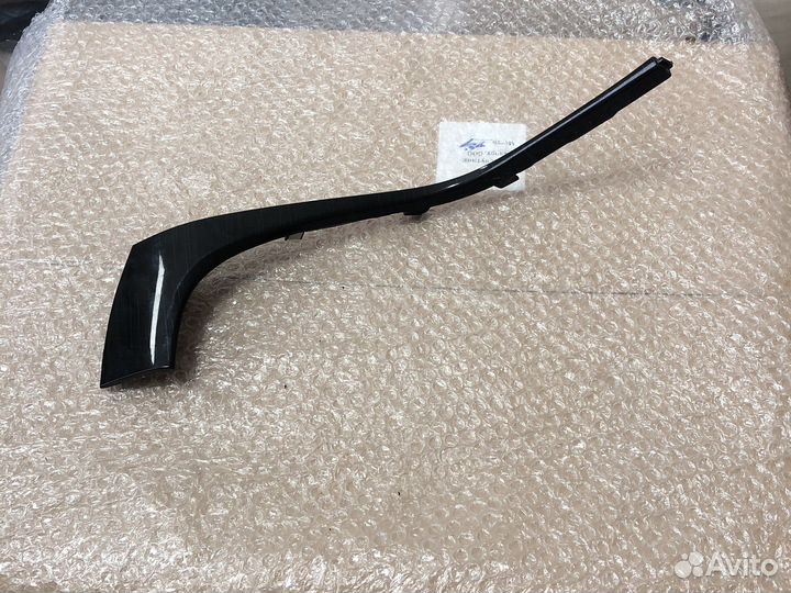 Накладка торпеды mazda