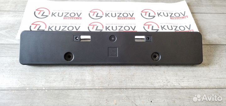 Планка (подиум)номерного знака Lexus NX200 NX300