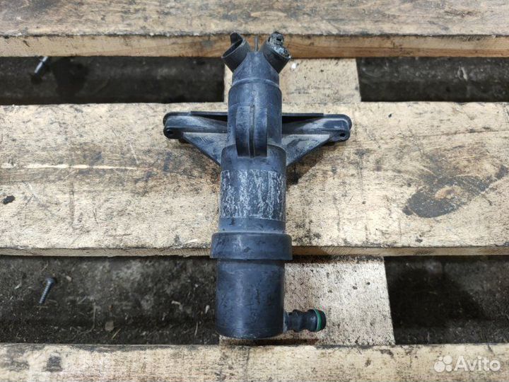 Форсунка омывателя фар передняя Bmw 5 E60 N52B30