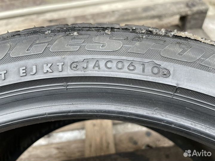 Bridgestone Potenza RE050A 275/35 R18
