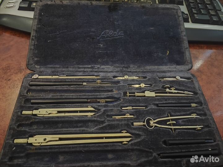 Готовальня alda werk prazision PXI Германия