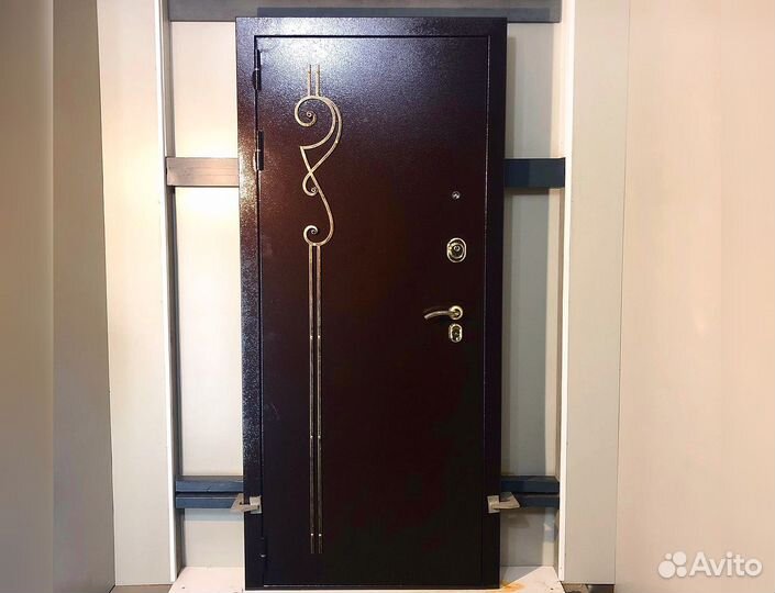 Дверь входная