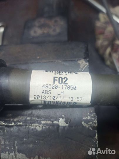 Привод левый в сборе номер Hyundai/ Kia 4950017050