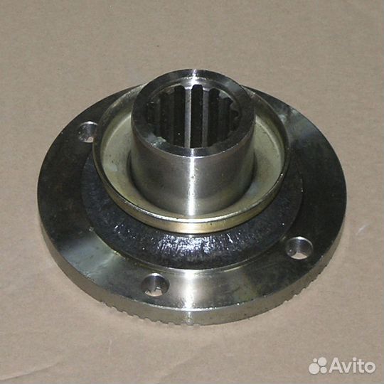 Фланец раздаточной коробки передни 6361ях-2502134