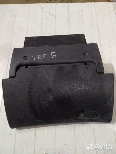 Бардачок Опель Вектра B 1998