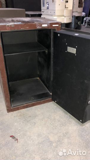 Сейф взломостойкий