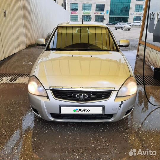 LADA Priora 1.6 МТ, 2008, битый, 180 000 км