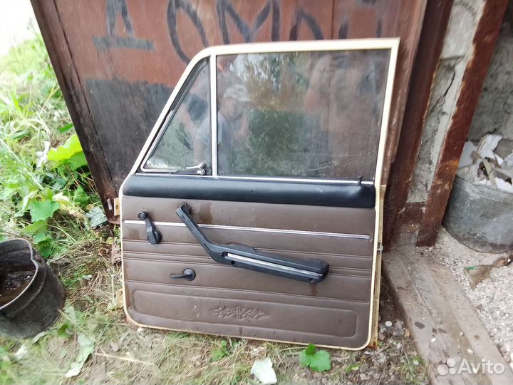 Продам дверь