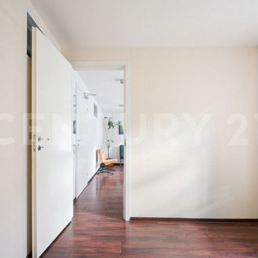 7-к. квартира, 100,3 м², 5/5 эт.