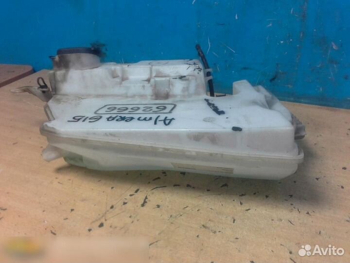 Бачок омывателя лобового стекла Nissan Almera (G15