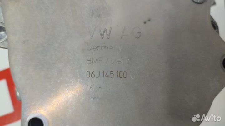 Вакуумный насос Audi Q5 8RB cdnc 01.07.2011