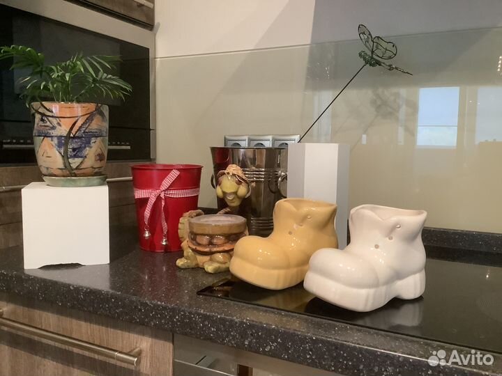 Кашпо и подставки для цветов