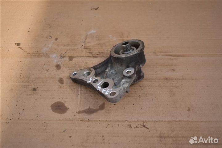 Корпус масляного фильтра Toyota Auris E150 хэтчбек