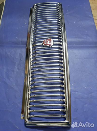 Газ 3102 Волга новая решётка радиатора