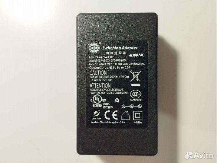 Блок питания 9В 2А