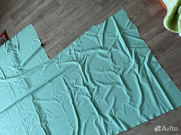 Ткань зеленая