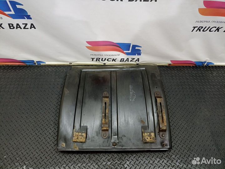 Крыло заднее правое передняя часть камаз 5490