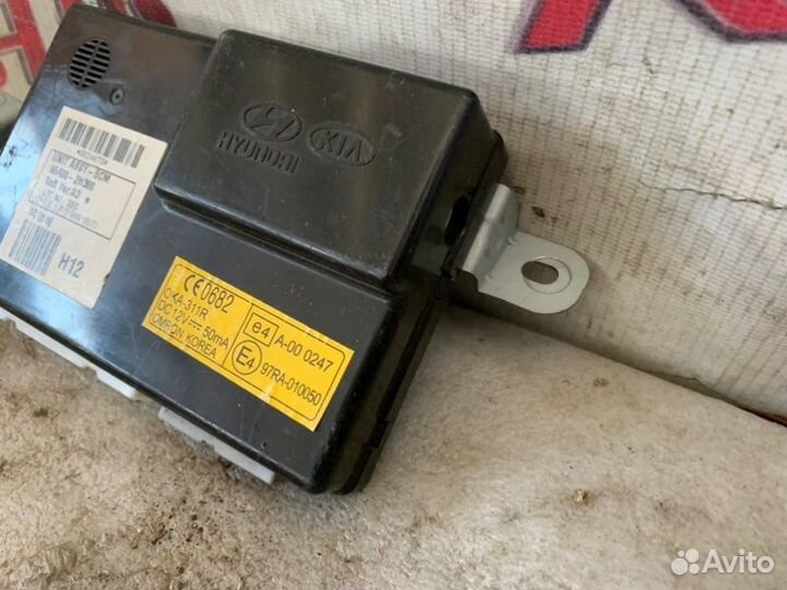 Блок комфорта Hyundai Elantra 4