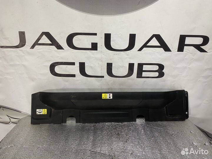 Накладка радиатора Land Rover Reng Rover Sport 2