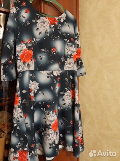 Продам платье