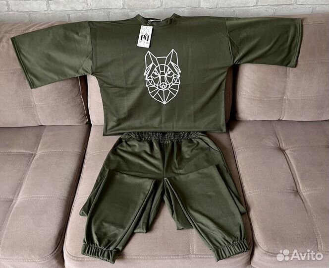 Костюм мужской