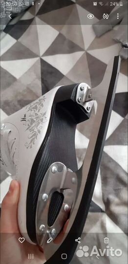 Коньки фигурные