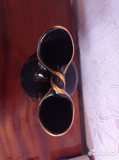 Ваза с двумя горлышками