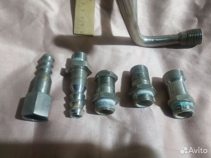 Фитинг и кран из нержавеющей стали