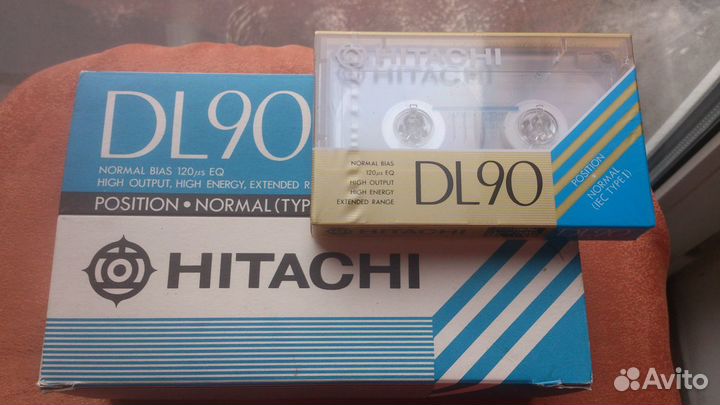 Аудиокассета Hitachi DL 90 mint из блока