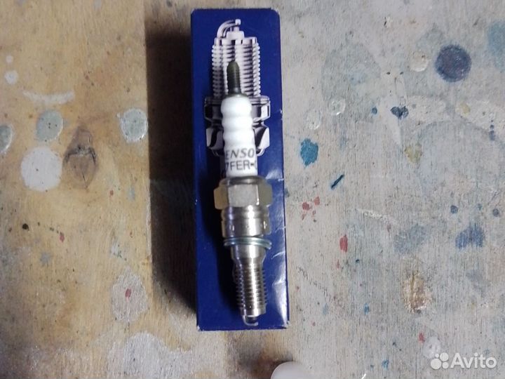 Свеча зажигания denso Y27FER-C