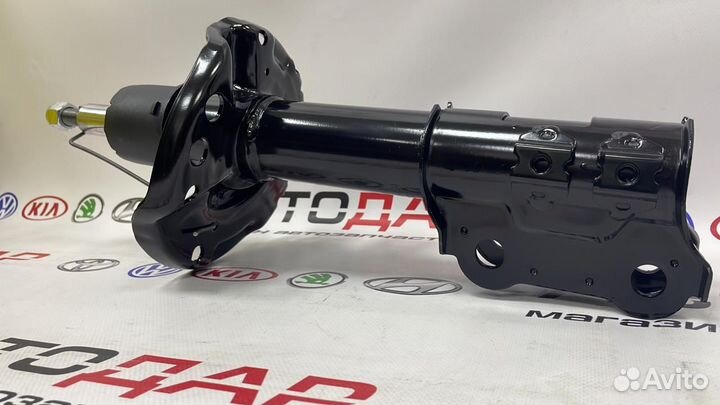 Амортизатор передний левый Kia Optima 2015 2020
