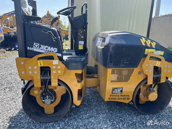 Дорожный каток XCMG XMR303, 2023