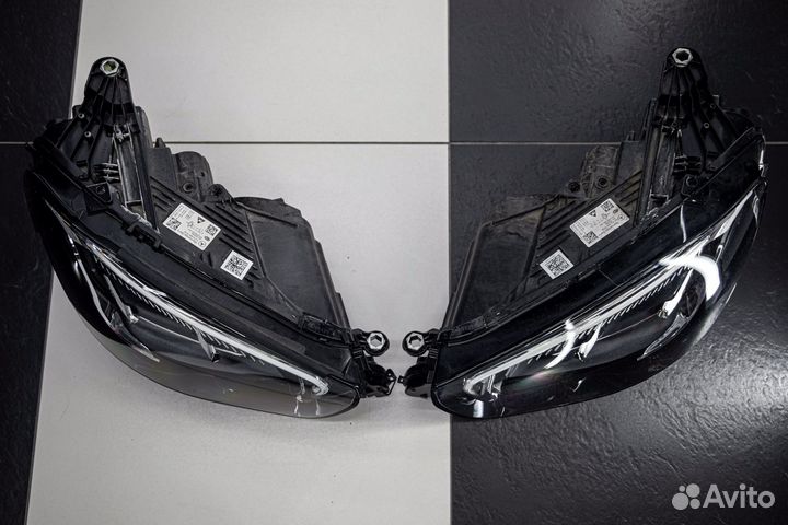 Фара передняя правая mercedes