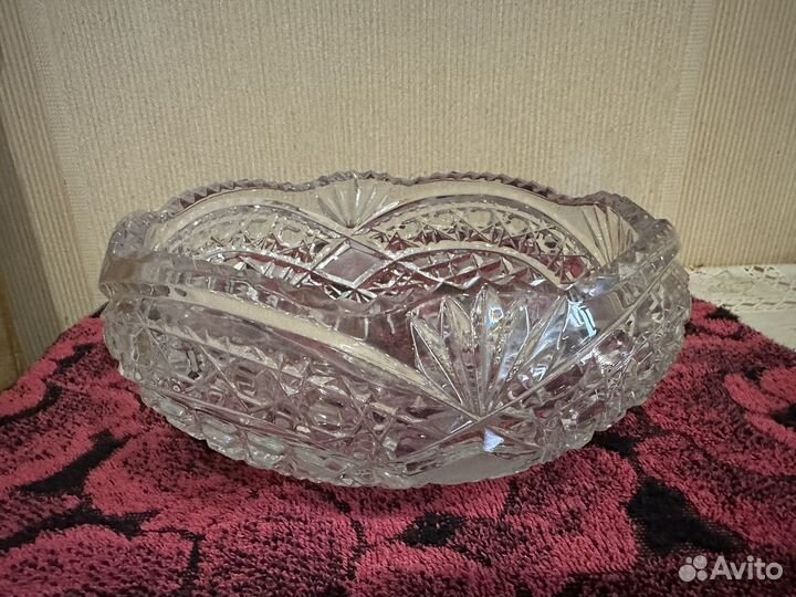 Хр. салатник.Фужеры.Лоток.Бульонница.Ваза на ножке