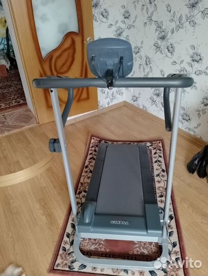 Беговая механическая дорожка