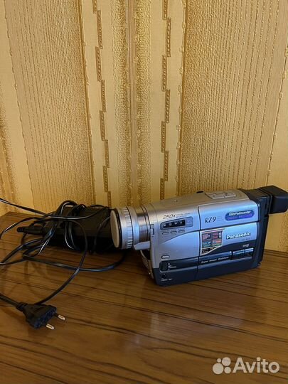 Видеокамера panasonic