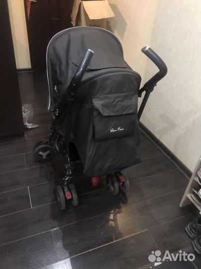 Прогулочная коляска трость в отличном состоянии
