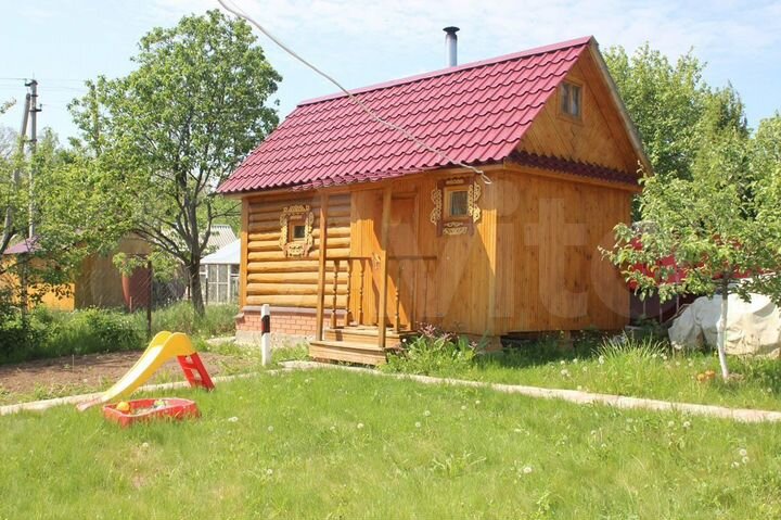 Дом 64 м² на участке 4 сот.