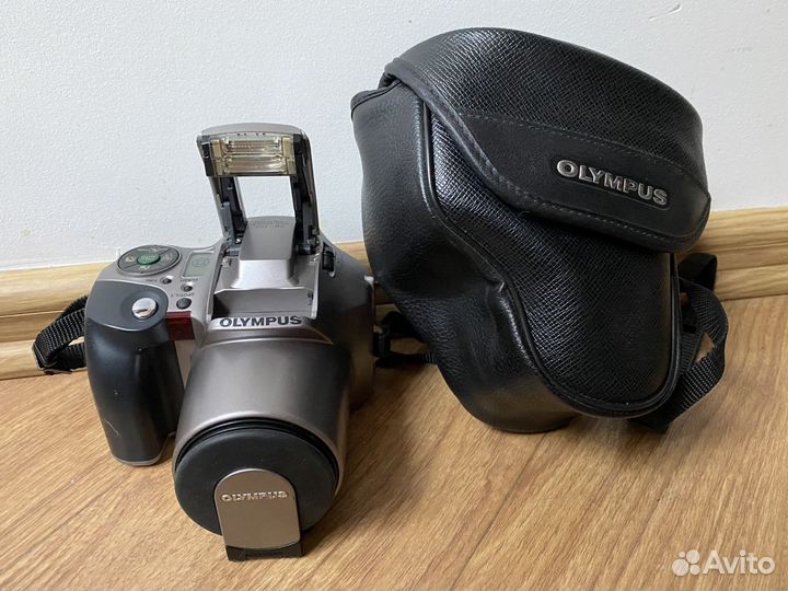 Компактный фотоаппарат